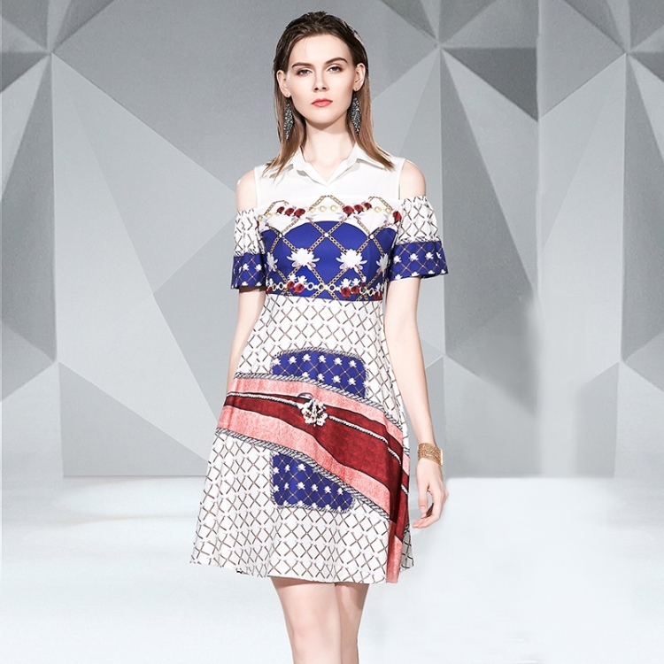 

Mid-length Printed Leaky Shoulder Dress (Color:White Size:S)