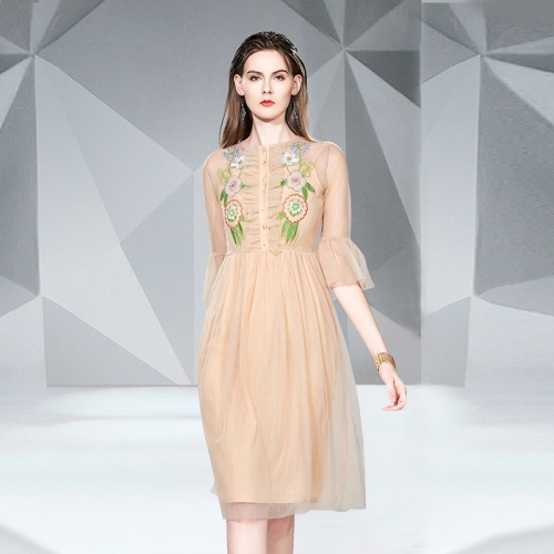 

Embroidered Mesh Midi A-line Dress (Color:Apricot Size:XL)