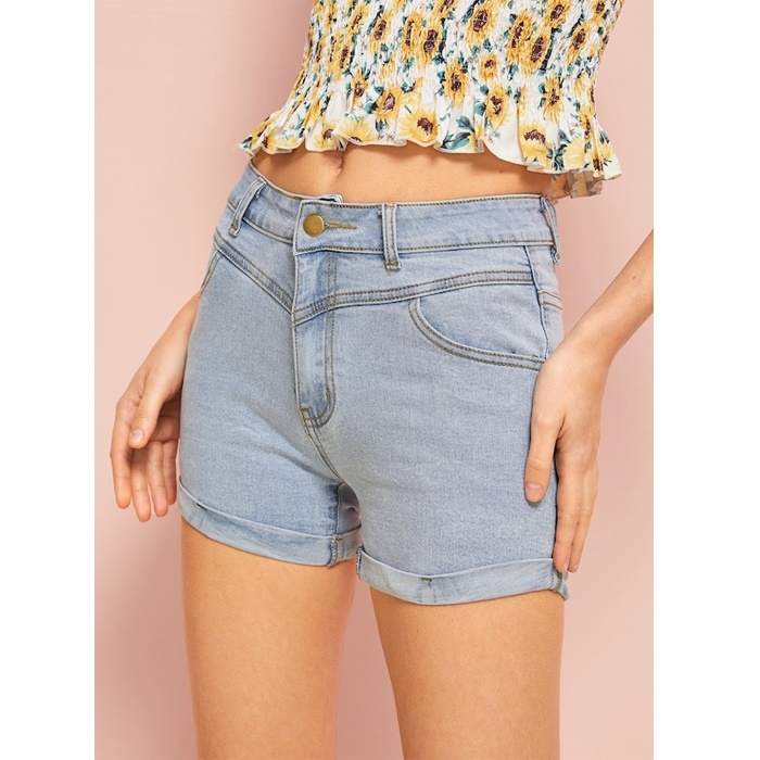

Casual Denim Shorts (Color:Baby Blue Size:S)