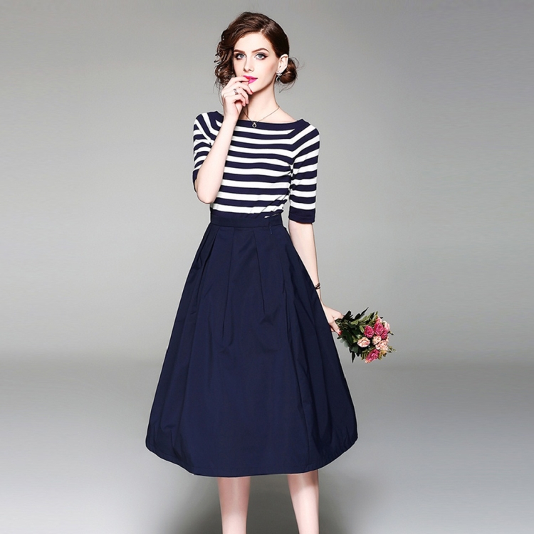 

Off-shoulder Striped Knit T-shirt + Skirt Two-piece Suit (Color:Dark Blue Size:XL)