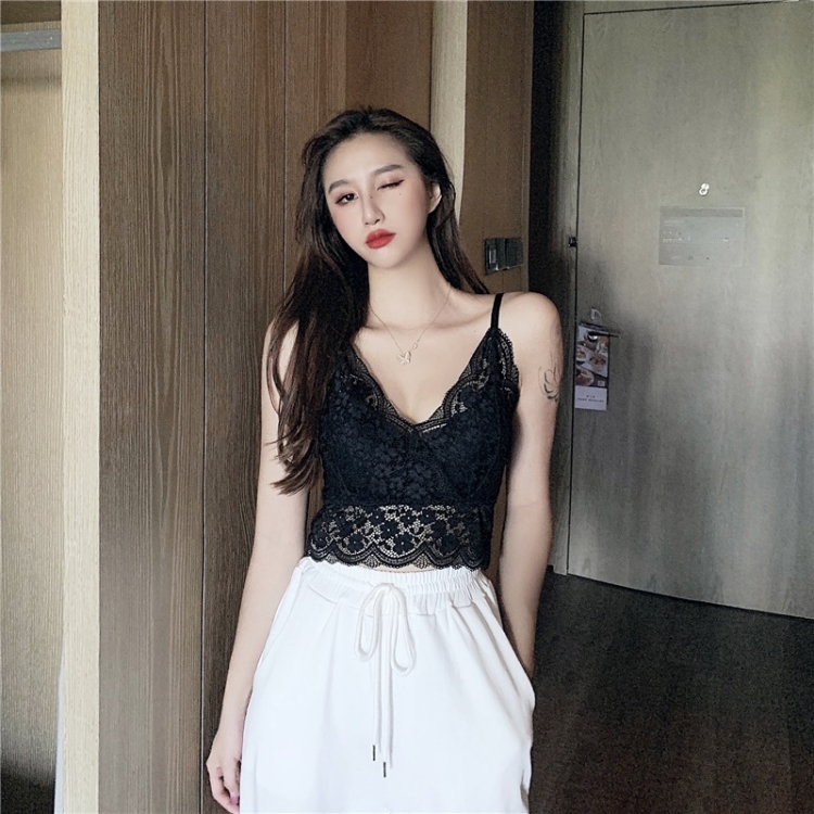 

Lace Sling V-neck + Chest Pad (Color:Black Size:Free Size)