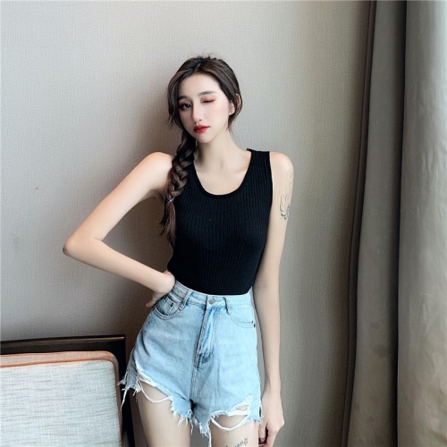 

Knit Vest With Cross Strap Sleeveless T-shirt (Color:Black Size:Free Size)