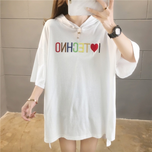 

Korean Version Of Loose Short Sleeved Embroidered Short Sleeved T Shirt Women (Color:White Size:L)