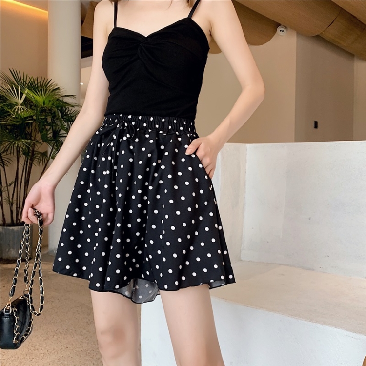 

Polka Dot Casual Loose Slim High Waist Shorts Women (Color:Black Size:M)