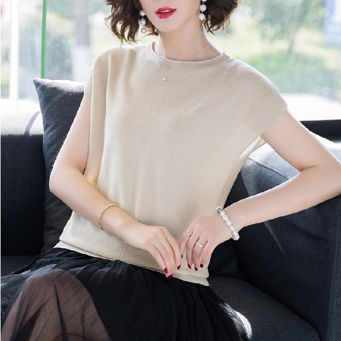 

Ice Silk Short-sleeved T-shirt Loose Knitted Shirt (Color:Apricot Size:Free Size)