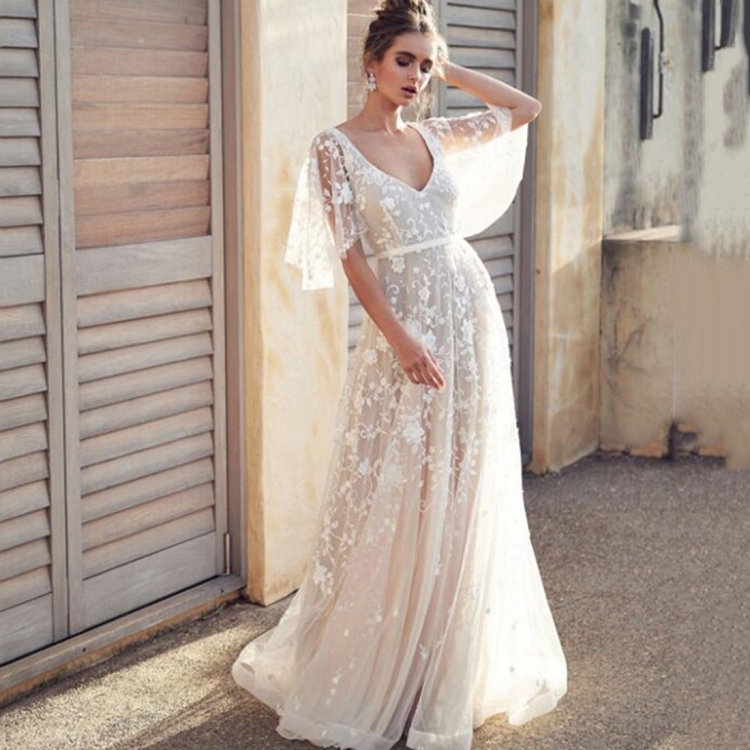 

Sexy Lace V-neck Open Back Dress (Color:White Size:S)