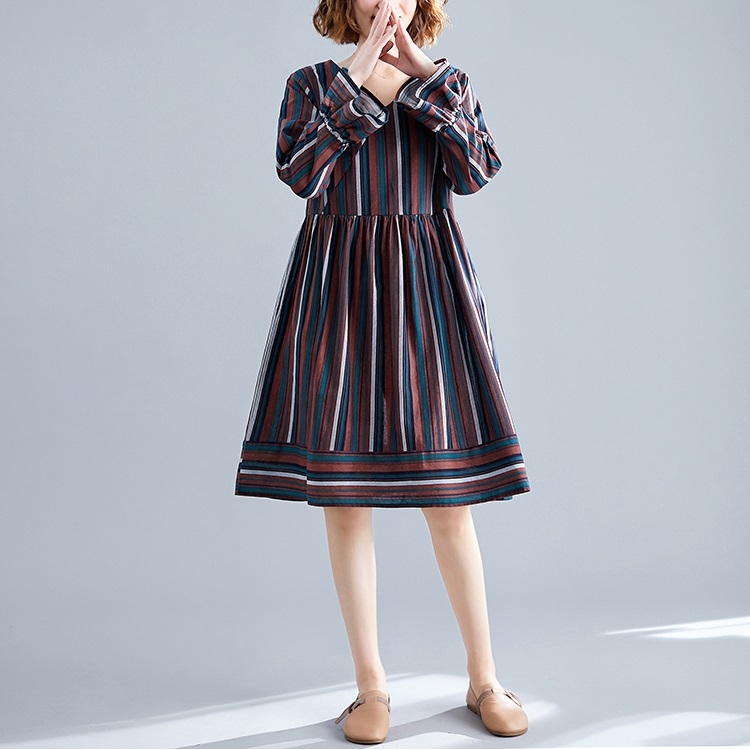 

Large Size Loose And Thin Western Style Mid-length Striped Dress (Color:Red Size:XL)