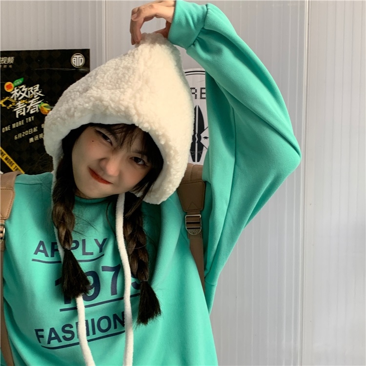 

Sweet And Cute Lamb Fur Plush Ear Protection Warm Hat (Color:White Size:Free Size)