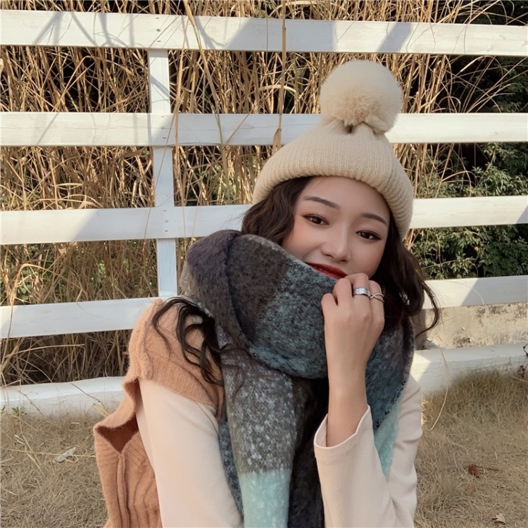 

Girls All-match Color Contrast Warm Scarf (Color:Orange Size:Free Size)