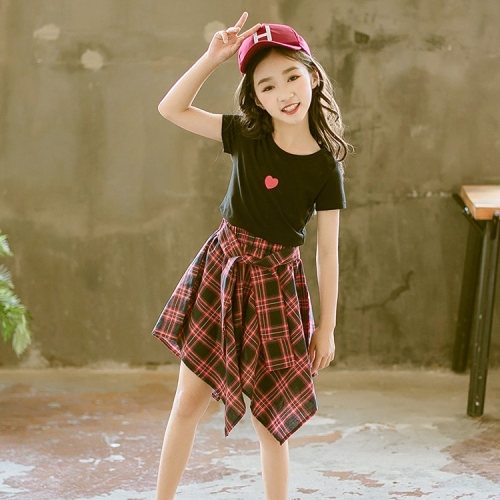 

Girls Short Sleeve Top + Skirt Two-piece Suit (Color:Black Size:130)